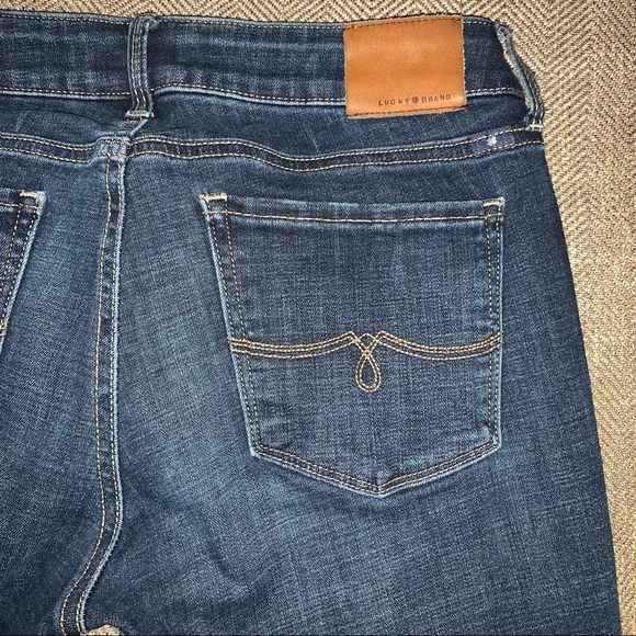 EUC Lucky Brand Lolita Skinny Jeans Size 27. - Picture 6 of 9